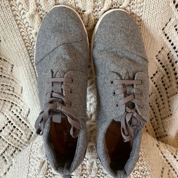 Toms gray felt lace up sneaker, W11 - Picture 2 of 7